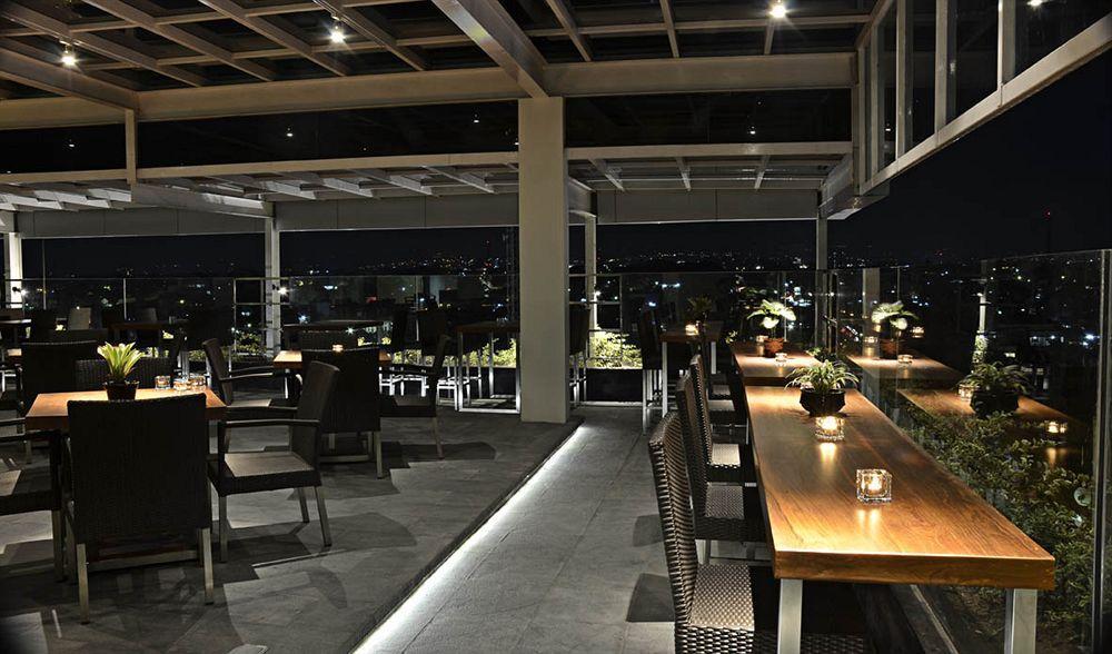 Savana Hotel & Convention Malang Exterior foto
