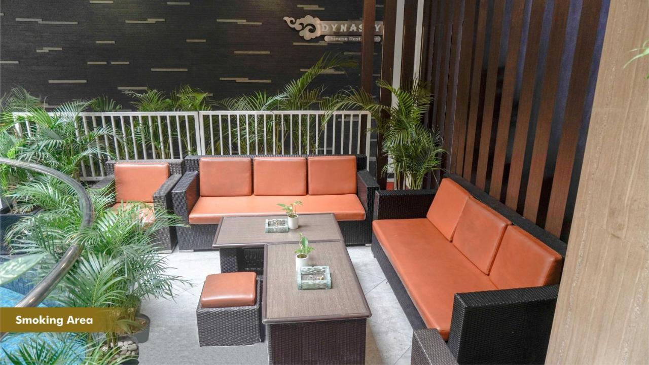 Savana Hotel & Convention Malang Exterior foto