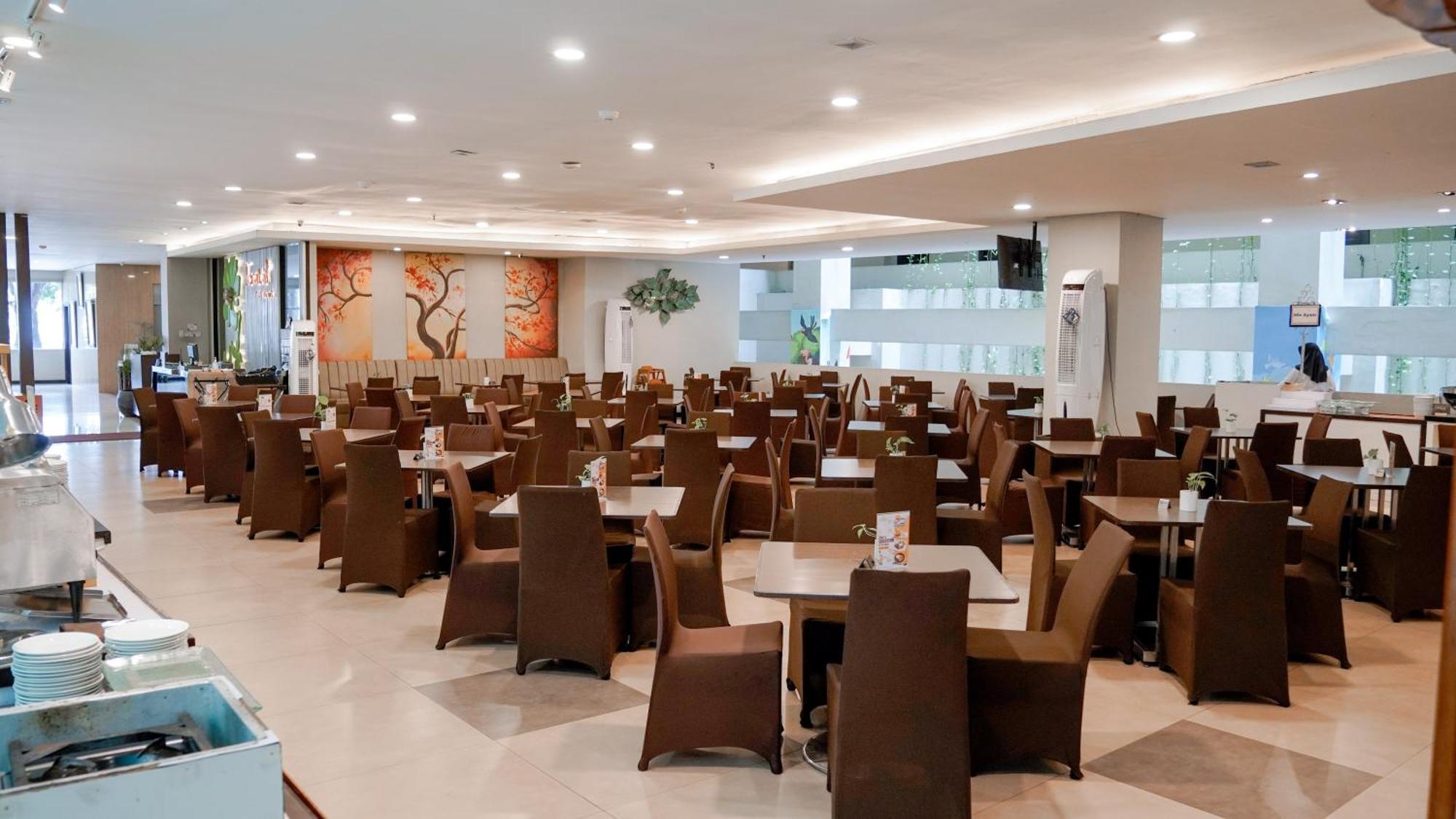 Savana Hotel & Convention Malang Exterior foto