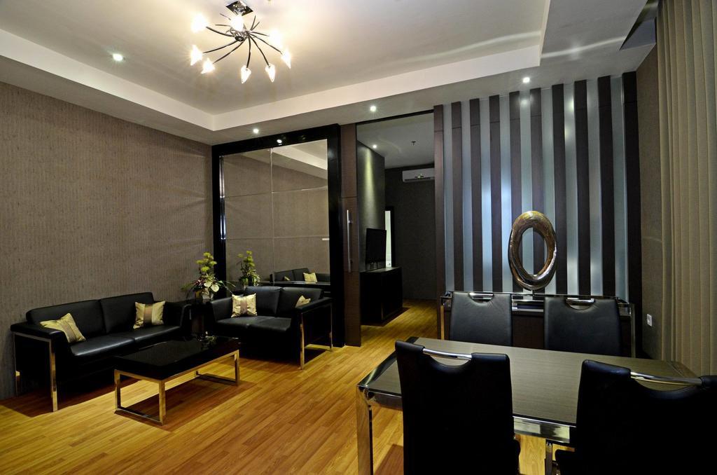 Savana Hotel & Convention Malang Exterior foto